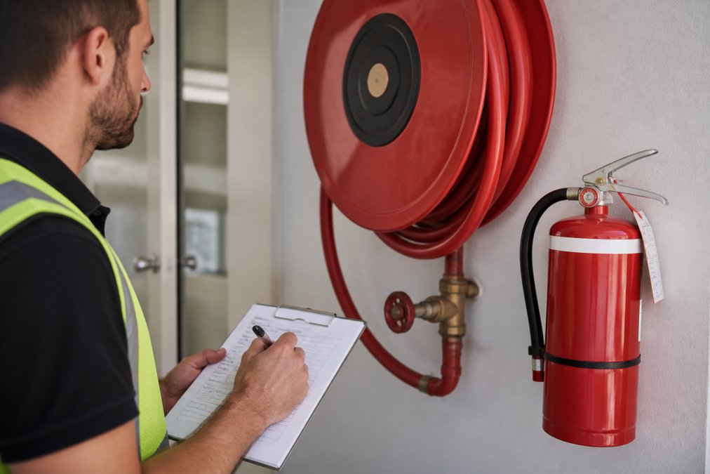 You are currently viewing How to Verify a QBSA Fire Licence in 2026